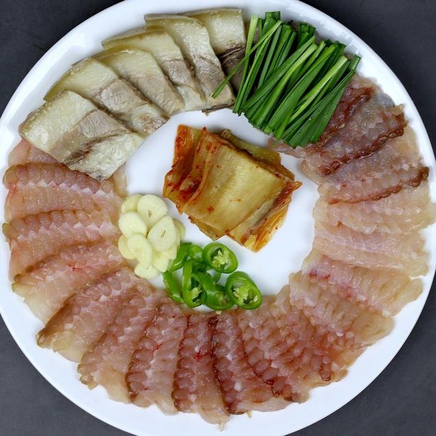 (일해수산)쫄깃한 흑산도 홍어 500g/1kg4577
