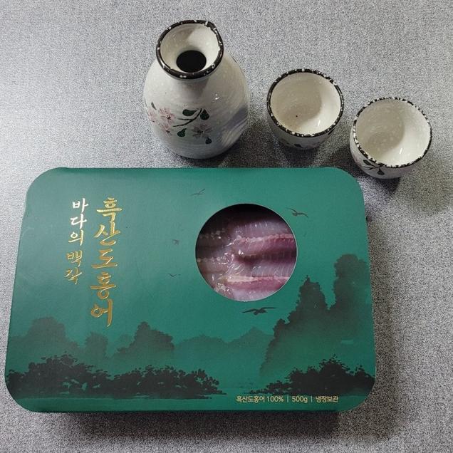 (강성푸드) 흑산도 싱싱한 삭힌홍어 날개살+몸살 250g 외(홍어애 증정)8508